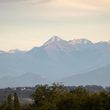 Domaine Mont-Riant A Juranconアパートメント エクステリア 写真