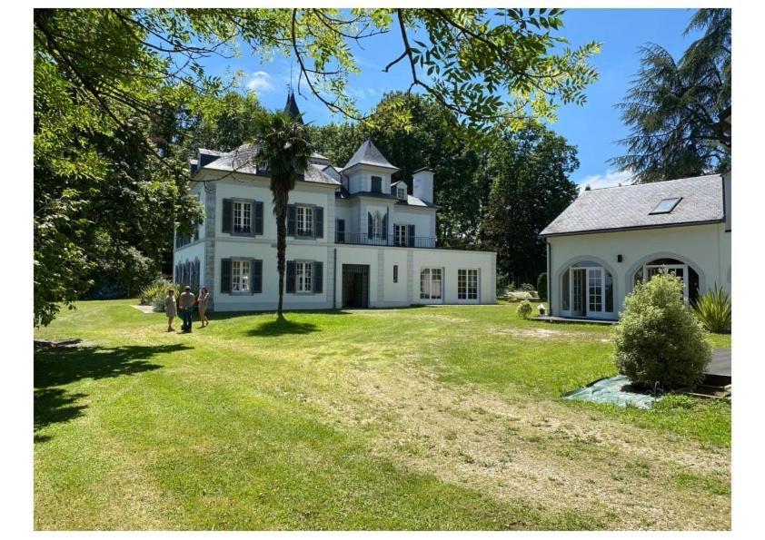 Domaine Mont-Riant A Juranconアパートメント エクステリア 写真