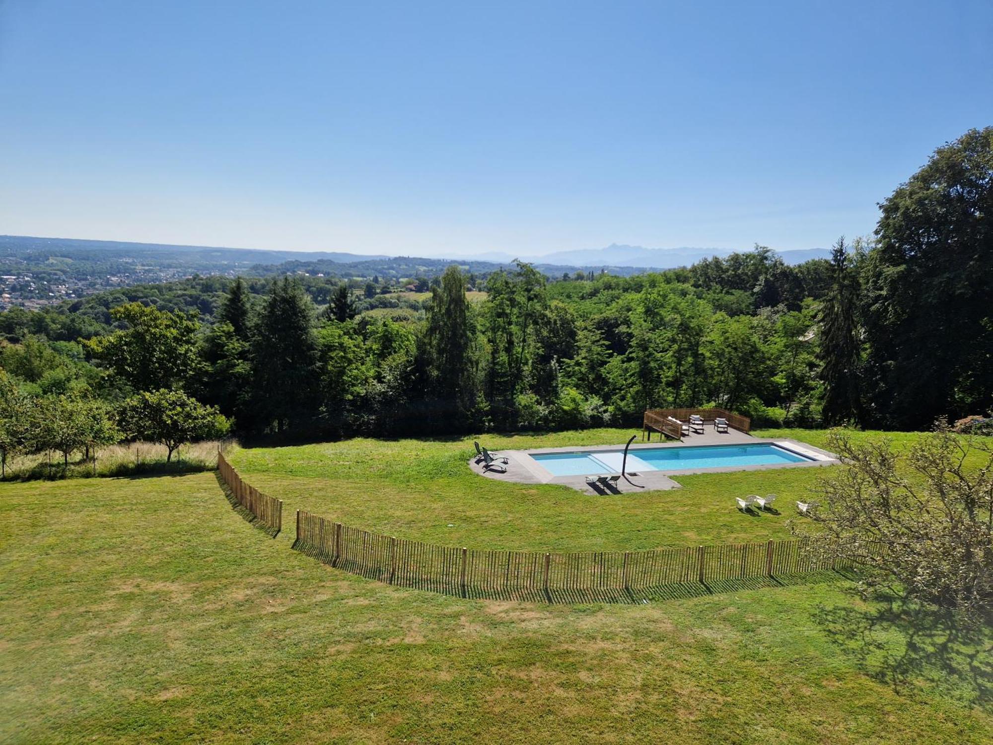 Domaine Mont-Riant A Juranconアパートメント エクステリア 写真